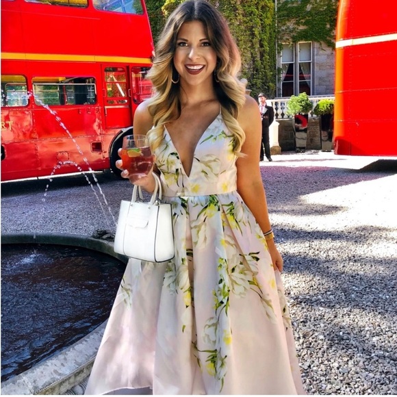 NWT- David’s bridal- Light pink dress with yellow/white flowers - Picture 6 of 10